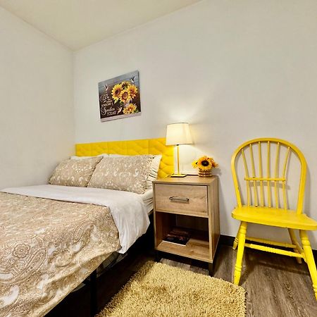 Private Room With Shared Bathroom On The 1St Floor 10 Minutes Walk To University Of Washington Seattle Eksteriør billede